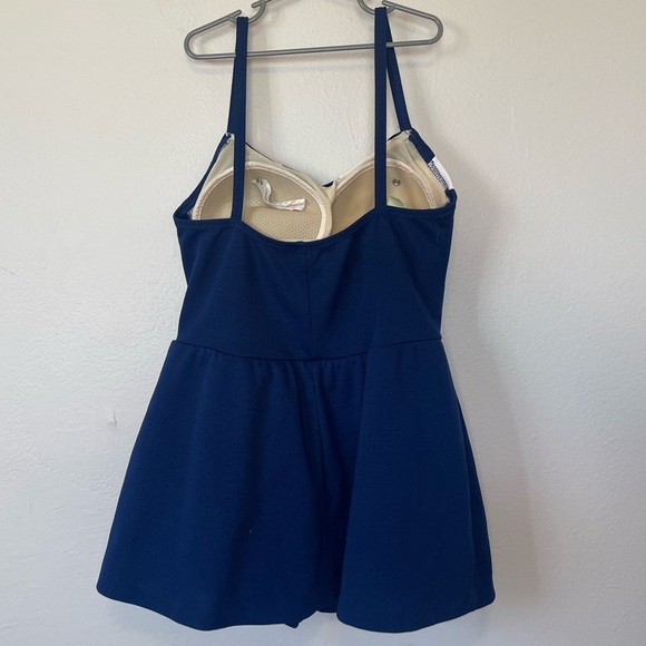 Vintage Robby Len Retro One Piece Skirted Swimsuit - Picture 3 of 6